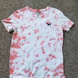 PINK tshirt